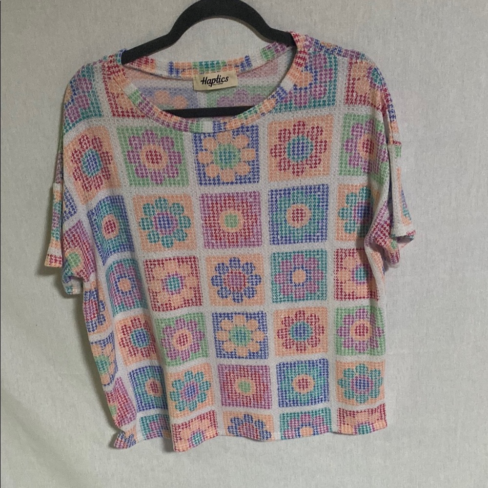 Pink green orange white and Blue Boxy Short Sleeve T-Shirt Great condition